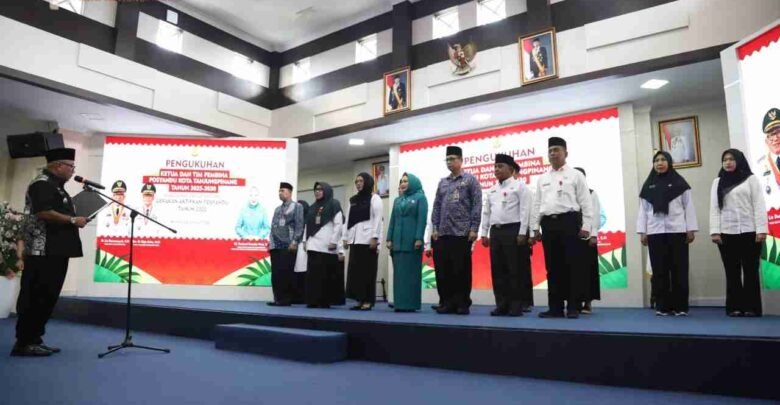 Wali Kota Tanjungpinang Lis Darmansyah Kukuhkan Tim Pembina Posyandu