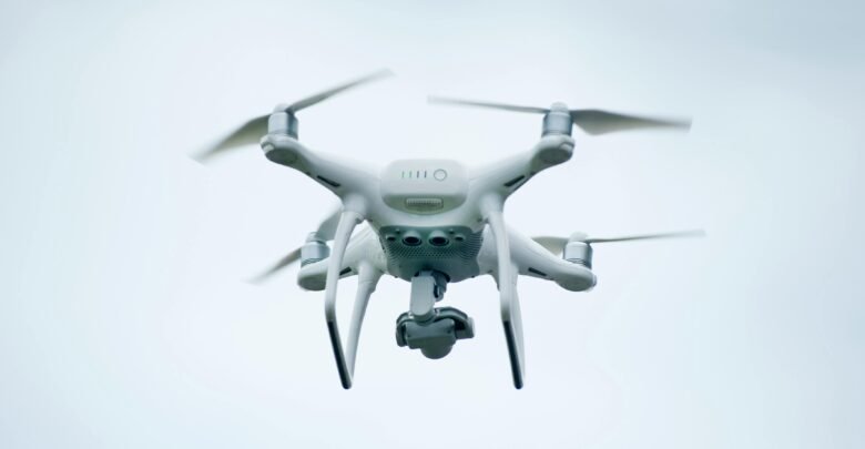 Teknologi Drone untuk Inspeksi dan Keamanan Aset Migas