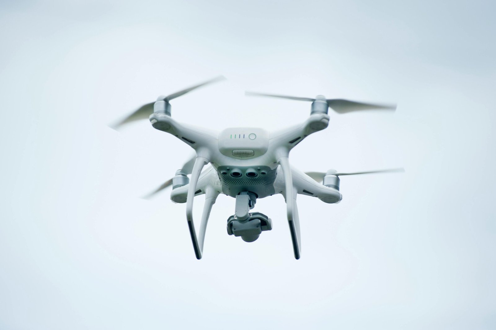 Teknologi Drone untuk Inspeksi dan Keamanan Aset Migas