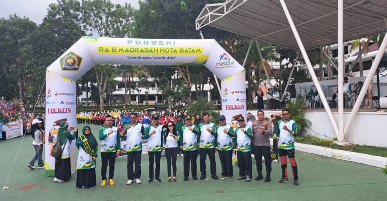 Pembukaan Porseni RA dan Madrasah Kota Batam 2025