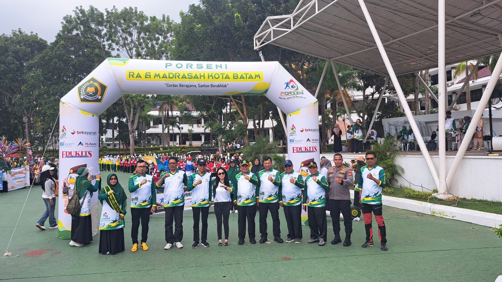 Pembukaan Porseni RA dan Madrasah Kota Batam 2025