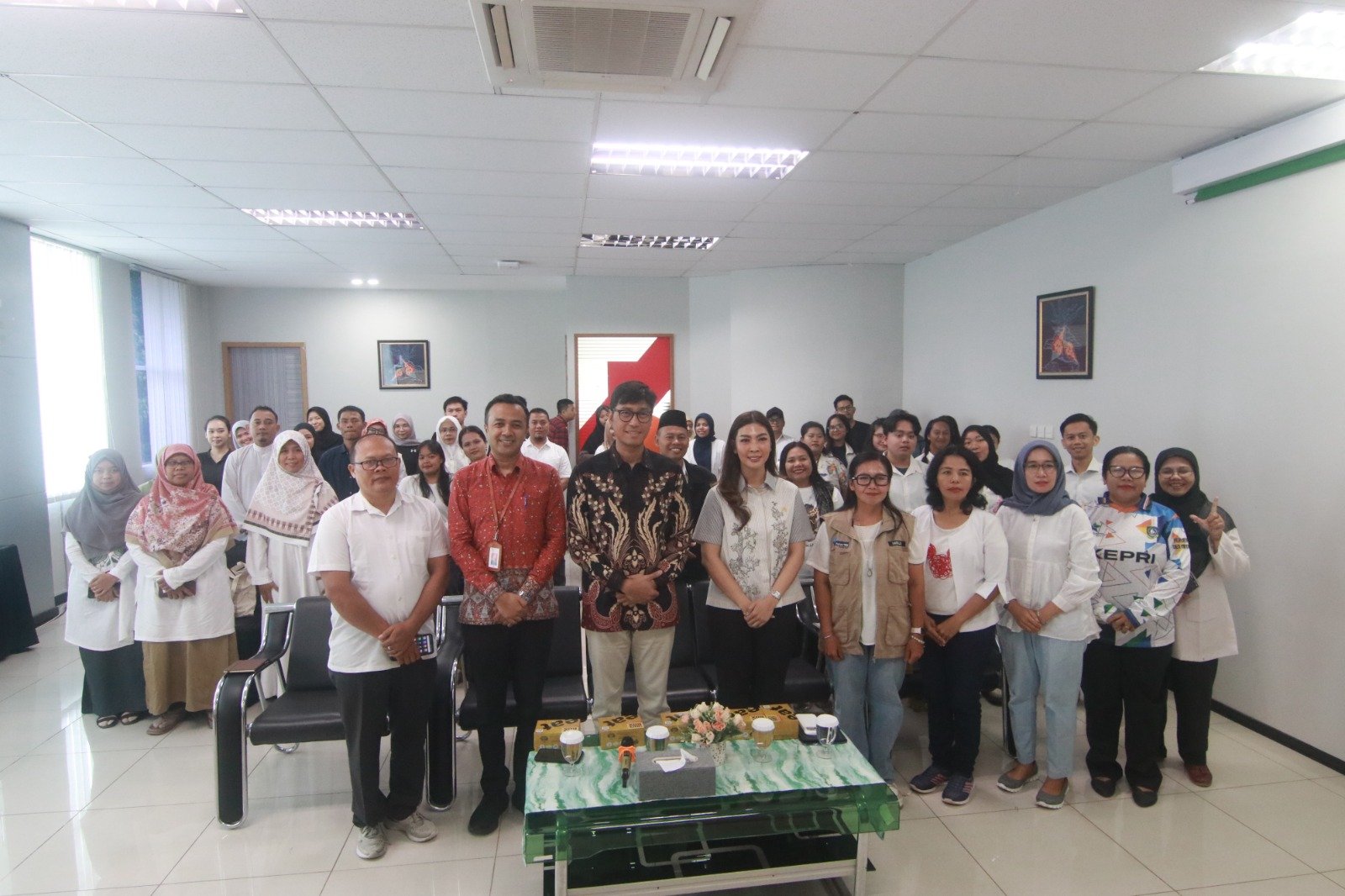 Training for Trainers “Masyarakat Cerdas Keuangan Menuju Indonesia Emas”