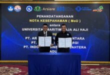 Nota Kesepahaman (MoU) terkait penyelenggaraan Sertifikat Keterangan Pendamping Ijazah (SKPI) berbasis sertifikasi kompetensi yang mengacu pada standar TUV Rheinland