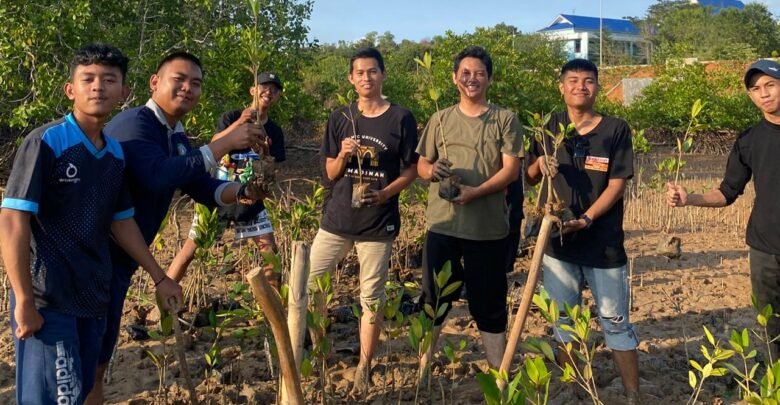 HMI Tanjungpinang-Bintan Tanam 2000 Bibit Mangrove, Usung Misi Mangrove Untuk Keberlanjutan