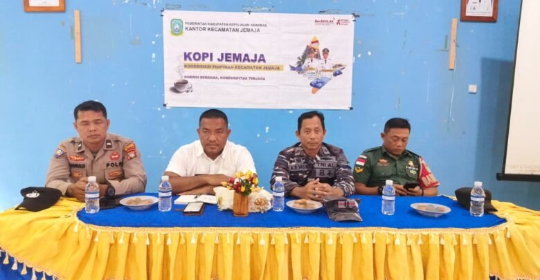 Rapat Koordinasi Pimpinan Kecamatan Jemaja Persiapkan Ramadan 1427 H, Camat Mudahir Tekankan Sinergi Lintas Instansi