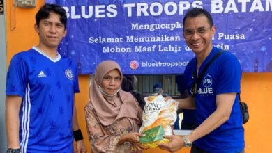 Adakan Bakti Sosial, Komunitas Fans Chelsea di Batam Berbagi Berkah Ramadan