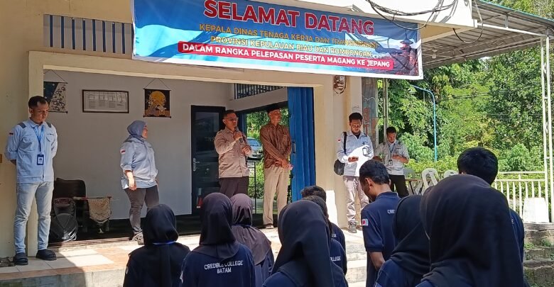 Pelepasan peserta magang Jepang
