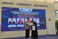 Raja Ali Haji Relevan untuk Era AI dan Tata Kelola Modern, Dr. Hos Arie Sampaikan Kuliah Tamu di UiTM Malaysia
