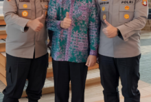 Wakil Rektor III UMRAH Hadiri Upacara dan Syukuran Hari Bhayangkara ke-80 di Polda Kepri
