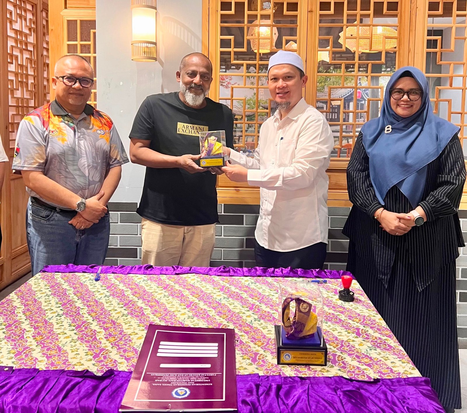 Go International! UMRAH Gandeng Everbest Media Malaysia untuk Akselerasi Pembelajaran STEM Berstandar Global