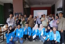 UMKM Naik Kelas, Tim ABDIMAS FEBM UMRAH Ciptakan Alumni Berdampak