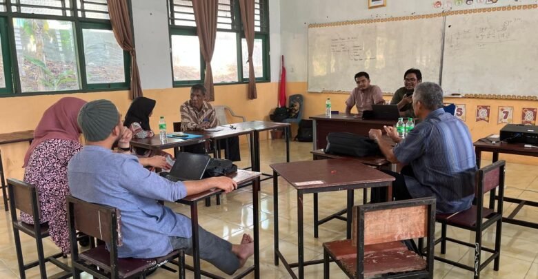 Diskusi Bersama Guru Sekolah  Muhammadiyah Tanjungpinang
