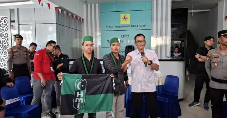 Himpunan Mahasiswa Islam (HMI) Cabang Tanjungpinang-Bintan mengapresiasi PT PLN (Persero) atas upaya pemulihan listrik di wilayah Tanjungpinang dan Bintan