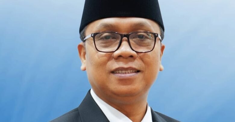 Tri Sukmono Joko PBS Tenaga Pengajar, Sekretaris Pada Yayasan Lentera Dikdaktika Gantari, Mahasiswa Prog. S3 di Universitas Islam Nusantara